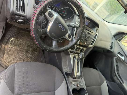 Ford focus image 8