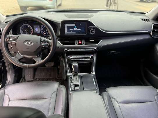 Hyundai Grandeur image 3