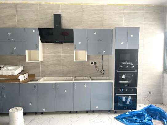 À VENDRE  Immeuble R+6 de standing aux Almadie image 3