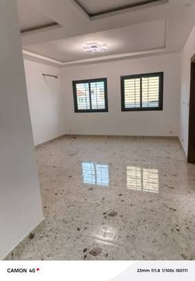 Appartement neuve spacieux á louer a sacre coeur 3 vdn image 15