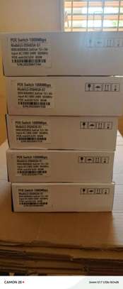 LS-DS0403A-G1 switch POE 1000Mbps IEEE802.3af 85W image 2