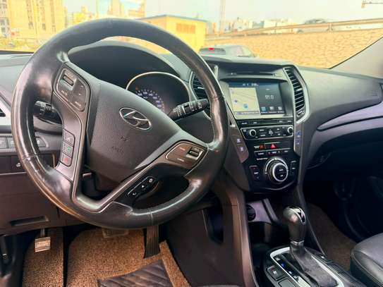 HYUNDAI SANTAFE Année : 2017 image 5