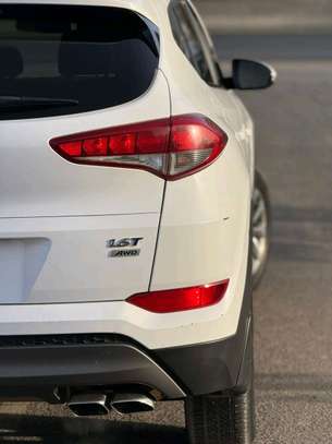Hyundai tucson 1.6 AWD image 7