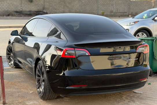 Tesla Model 3 2022 image 5