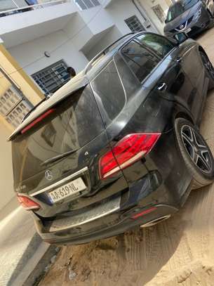 Mercedes GLE année 2018 image 5