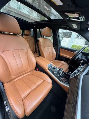 Bmw x5 2019 image 7