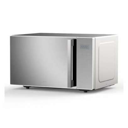 Hisense Micro-ondes 30L H30MOMS9H – Compact et moderne image 2