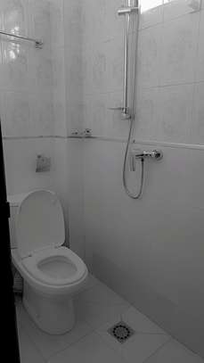 Chambre meuble au HLM image 6