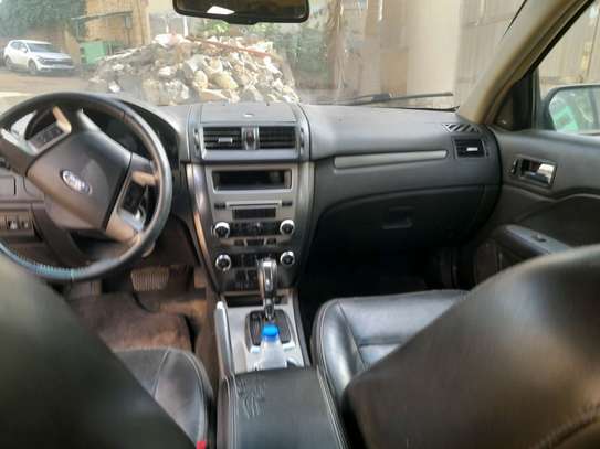 Ford fusion image 3