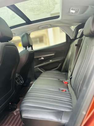Peugeot 3008 année 2017 image 8