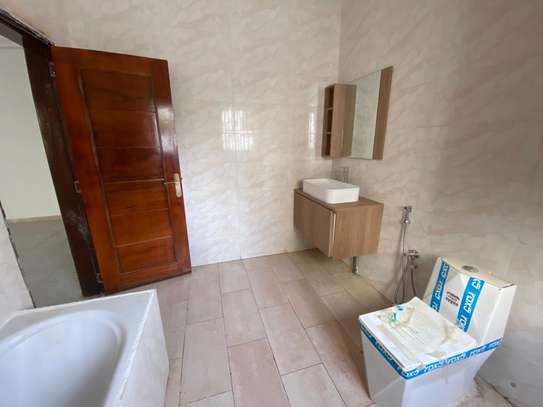 Magnifique villa à louer Almadies image 14