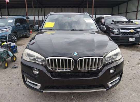 BMW X5 sous douane image 9