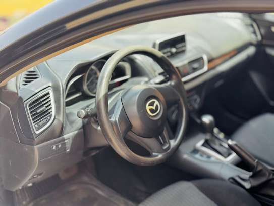 Mazda 3 à louer image 6