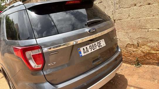 Ford Explorer XLT 2016 image 3