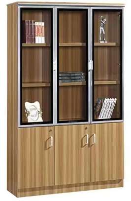 Armoire en baie vitrée deux porte image 3