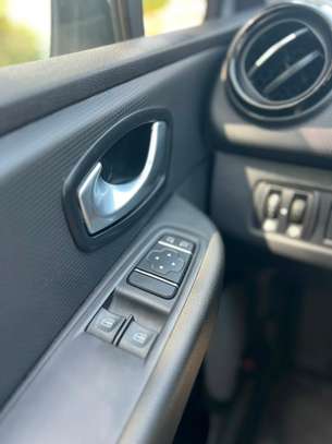 Renault Clio 4 | Année 2017 image 2