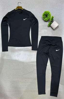 tenue  sport pour femme image 10