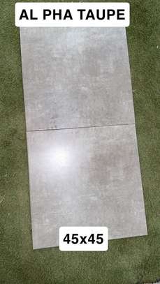 At.Viggo Roble 60x60 Carrelage effet bois chêne gris image 5