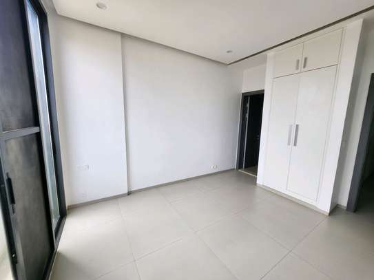 Appartement à louer almadies F3 image 9