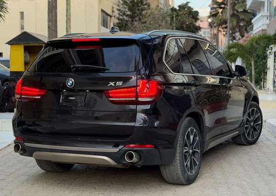 BMW X5 année 2018 image 3
