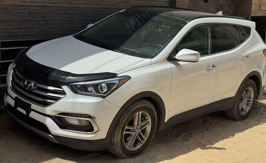Hyundai Santafe 2017 full options 4x4 image 13