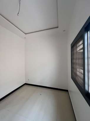Appartement F4  à louer image 13