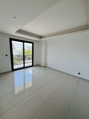 Appartement F5 avec piscine à Ngor Almadies image 8