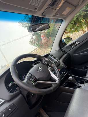 Hyundai Tucson image 5