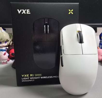Souris gamer vxe r1se+ image 2