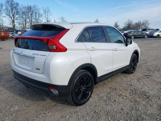 MITSUBISHI ECLIPSE CROSS 2019 image 10