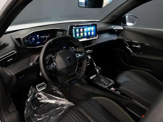 Peugeot 2008 2025 image 4