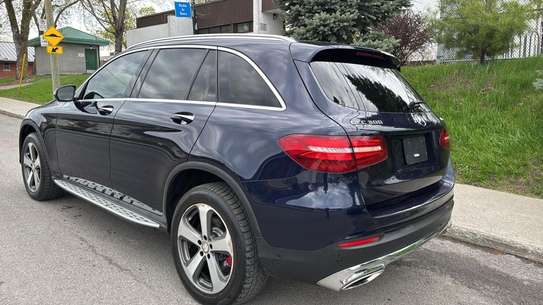 Mercedes Benz GLC 300 image 2