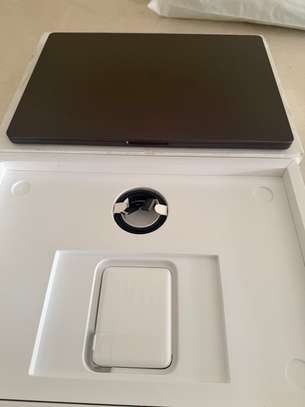 Macbook Pro 16 Pouces M5 Pro image 3