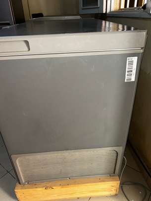 Congelateur à vendre. image 2