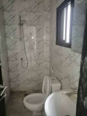 Appartement F3 à louer à Yoff près de la route image 3