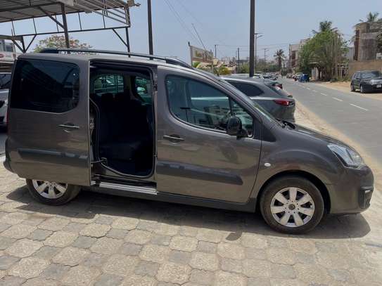 Citroën berlingo 2017 image 8