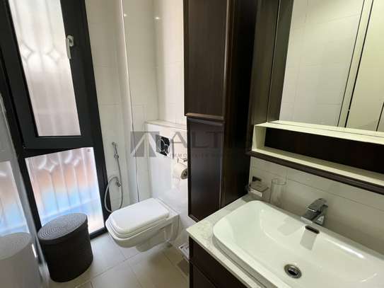 APPARTEMENT D’EXCEPTION À VENDRE – 230 m² - LES ALMADIES image 9
