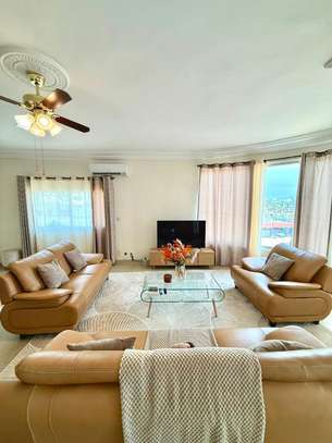 Appartement meublé F4 vue sur mer aux almadies image 2