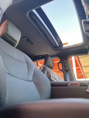Toyota land cruiser VX image 15