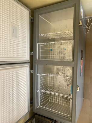 CONGÉLATEUR ASTECH 700 LITRES image 2