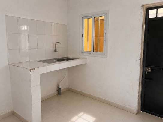 Villa F4 à louer – Diamniadio image 9