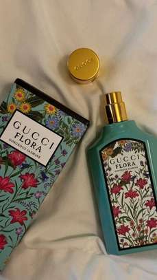 Parfums marque image 13