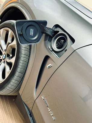 BMW X5 2018 image 2
