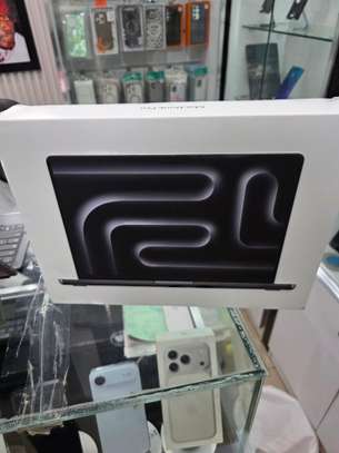 Macbook Pro M4 pro 2025 image 5