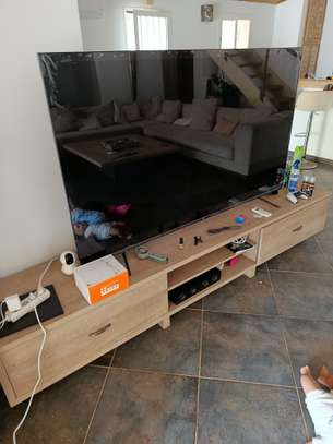 Tv image 2