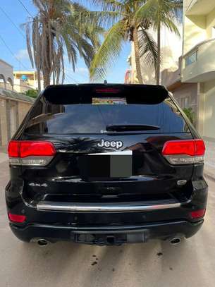 Jeep Grand Cherokee Overland 2019 image 11