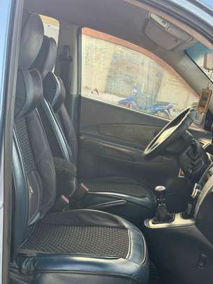 Hyundai teucson image 4