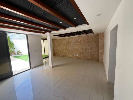 VILLA R+1 A LOUER  CITE  HORIZON image 5