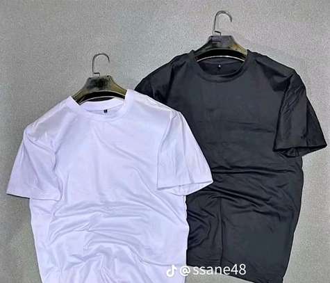 Lot t-shirts unis coton multicolores tailles variées image 4