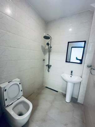 STUDIO F3 AUX MAMELLES image 6
